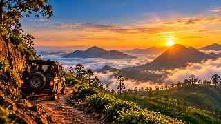 Kolukkumalai Sunrise Jeep Safari trail photo 3
